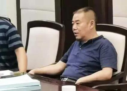 党总支书记李加峰对本次会议进行总结